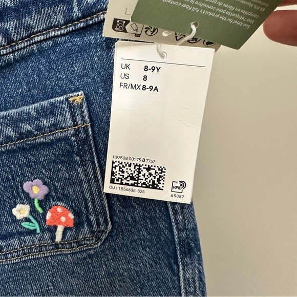 H&M FLARED LEG JEANS size 8 kids. NWT - Picture 4 of 5